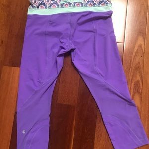 Lululemon yoga pants never worn